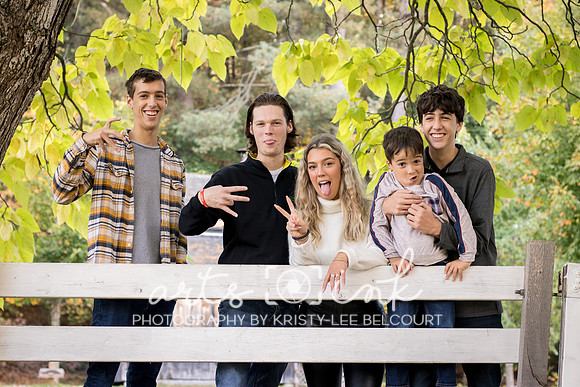 Fall Family Photos | Riverbend Farm