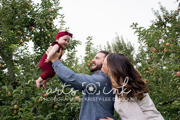 Family portraits Smolak Farms, MA